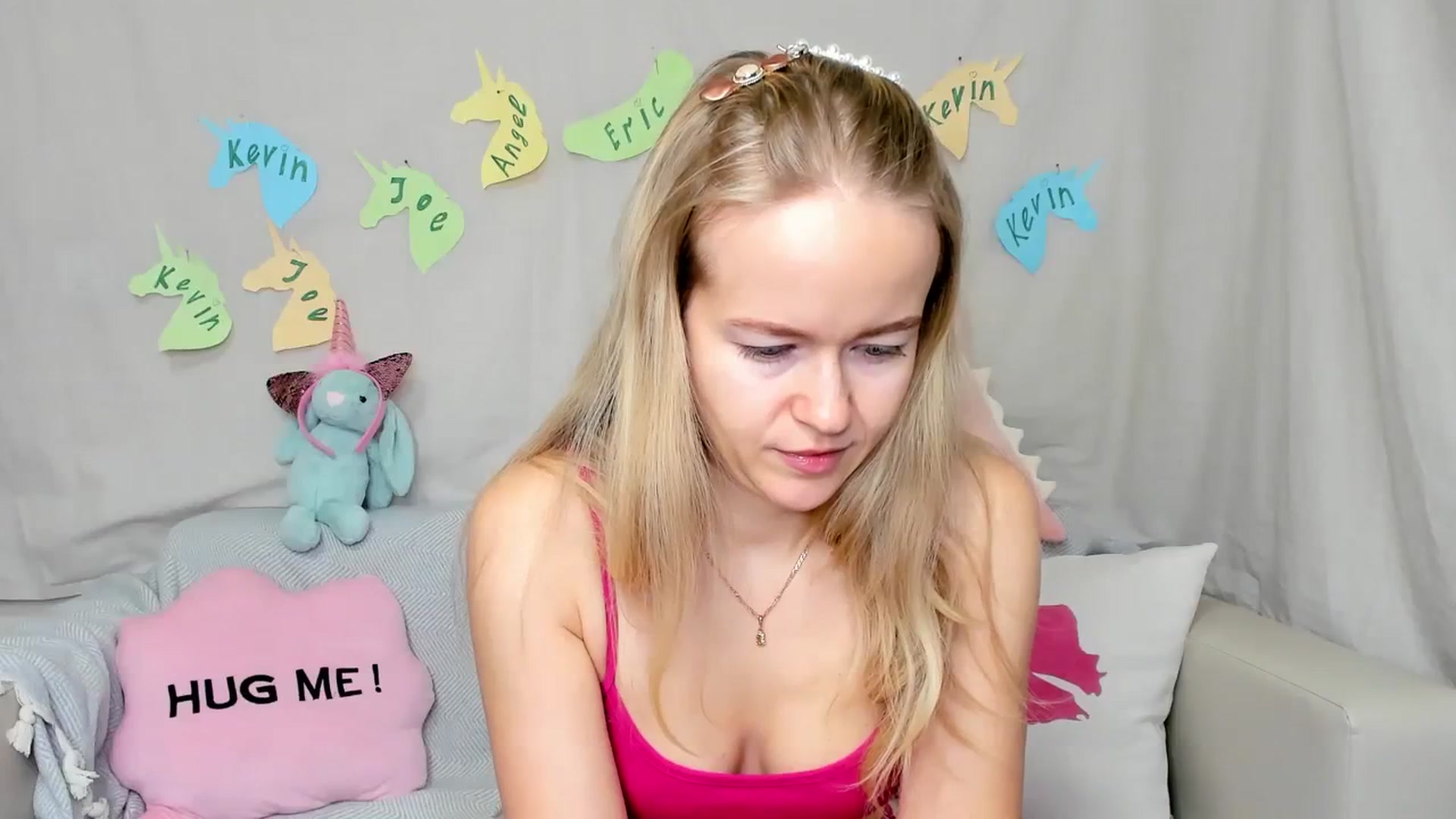 Gallery image thumbnail from Angel_Kristy's myfreecams stream on, 01/18/2024, 02:46 image 12 of 20