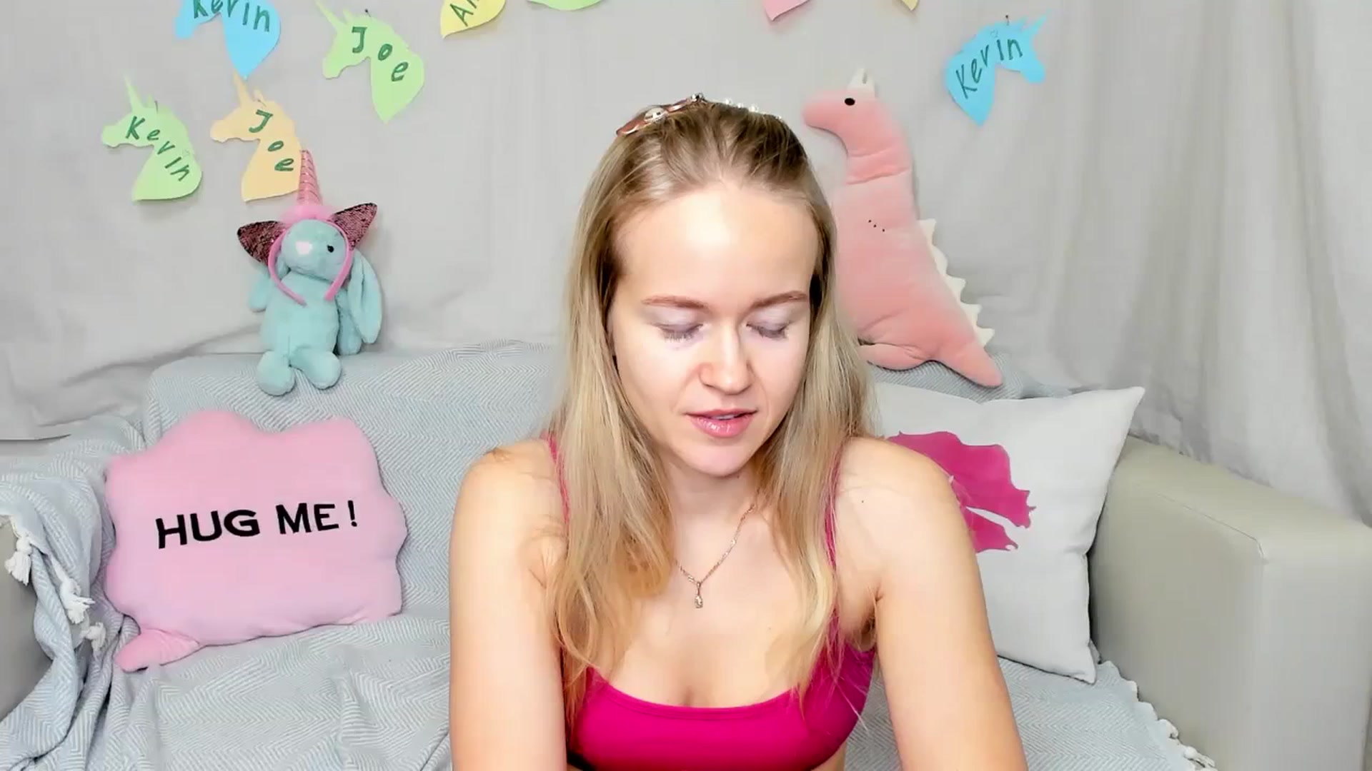 Gallery image thumbnail from Angel_Kristy's myfreecams stream on, 01/18/2024, 02:46 image 18 of 20