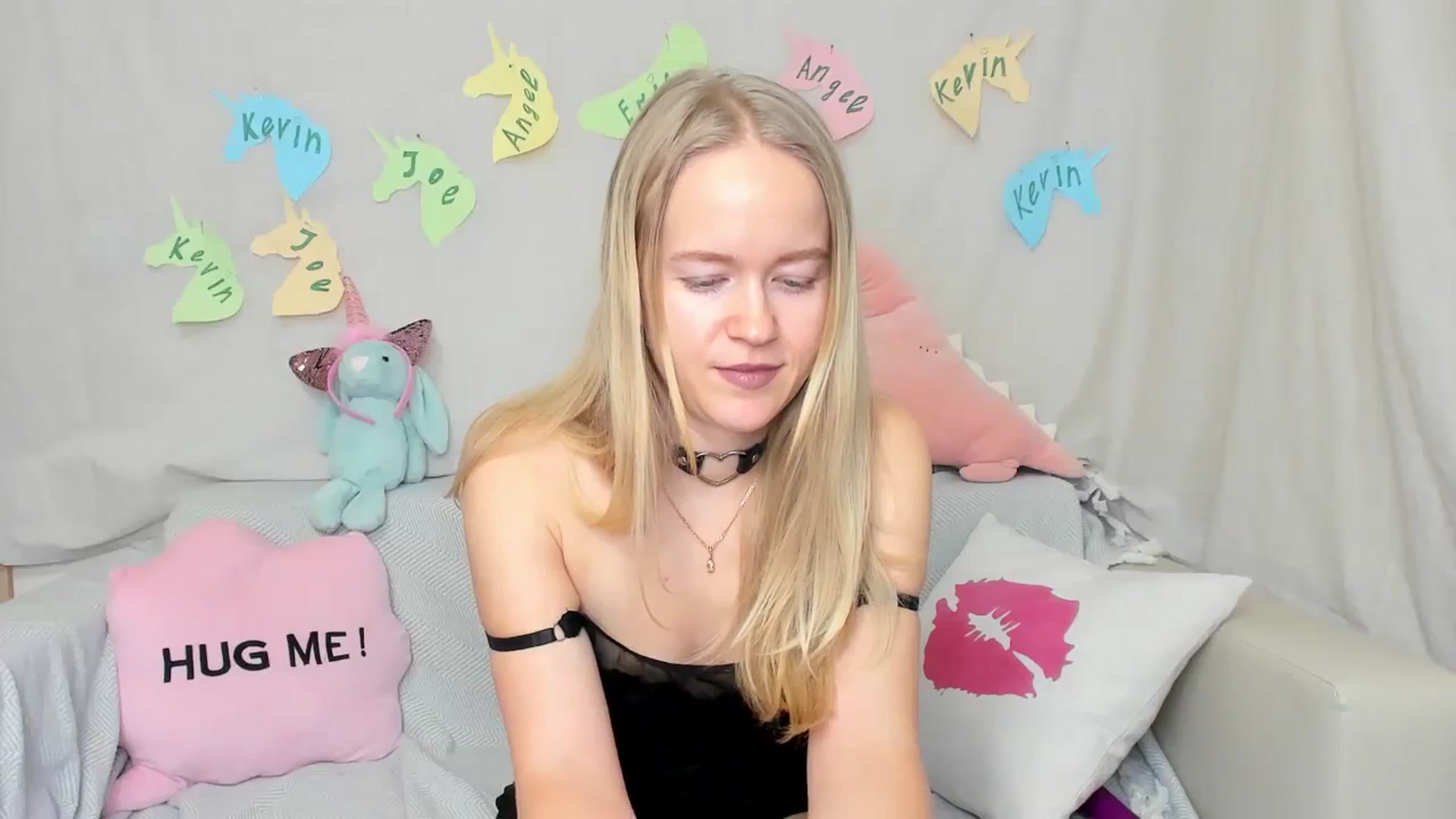 Gallery image thumbnail from Angel_Kristy's myfreecams stream on, 01/31/2024, 03:00 image 5 of 20