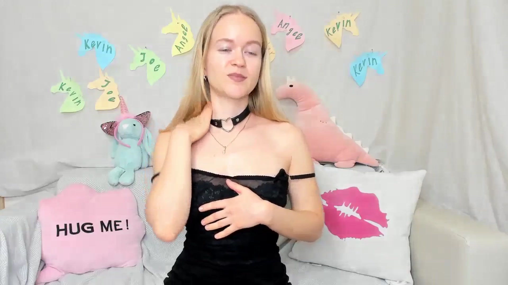 Gallery image thumbnail from Angel_Kristy's myfreecams stream on, 01/31/2024, 03:00 image 20 of 20