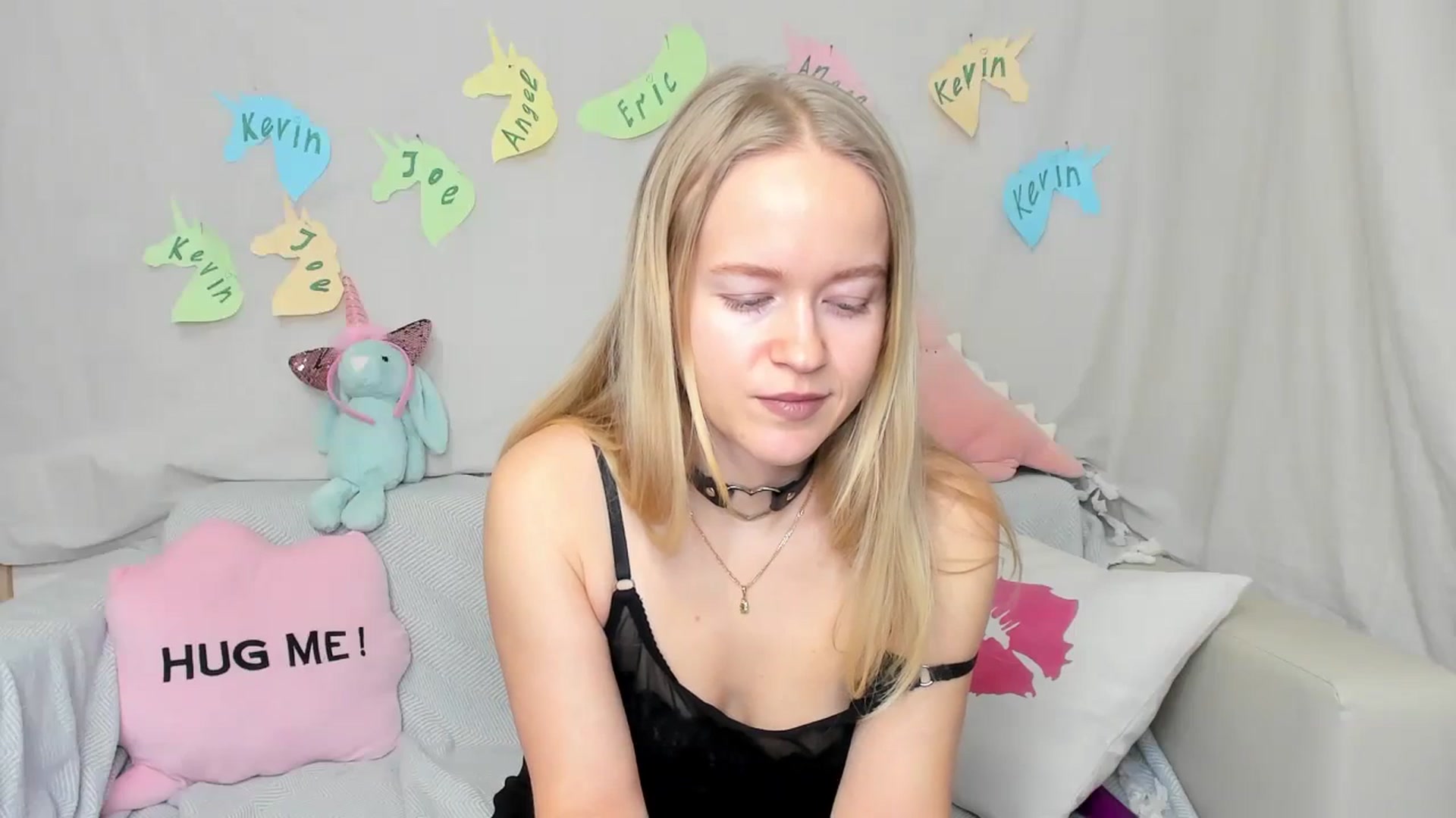 Gallery image thumbnail from Angel_Kristy's myfreecams stream on, 01/31/2024, 03:00 image 3 of 20