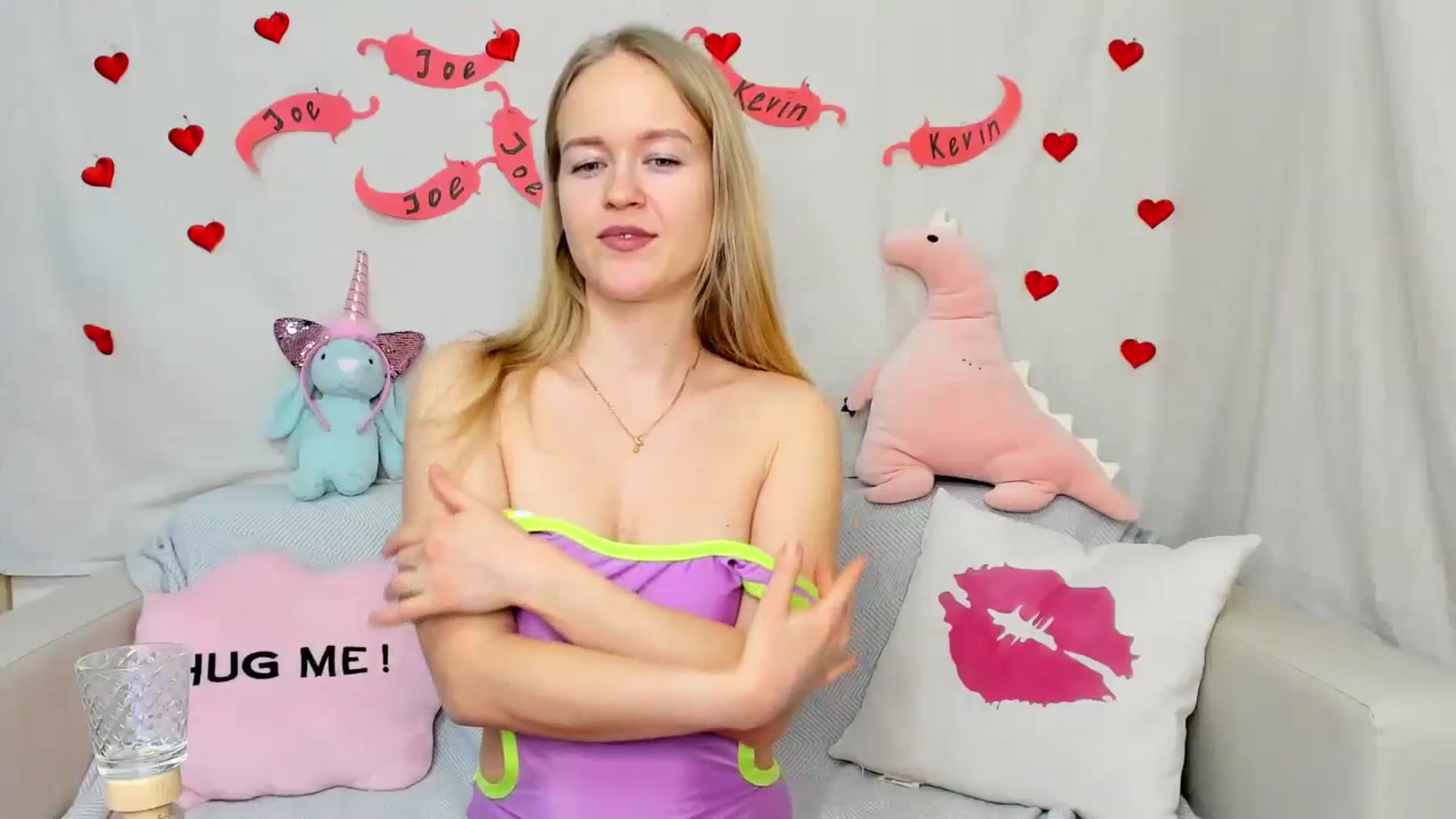 Gallery image thumbnail from Angel_Kristy's myfreecams stream on, 02/28/2024, 04:27 image 10 of 20