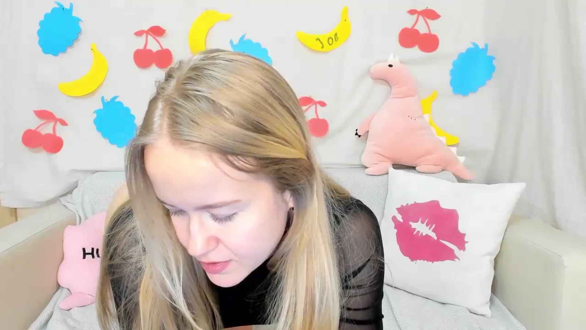 Gallery image thumbnail from Angel_Kristy's myfreecams stream on, 03/05/2024, 07:02 image 9 of 20