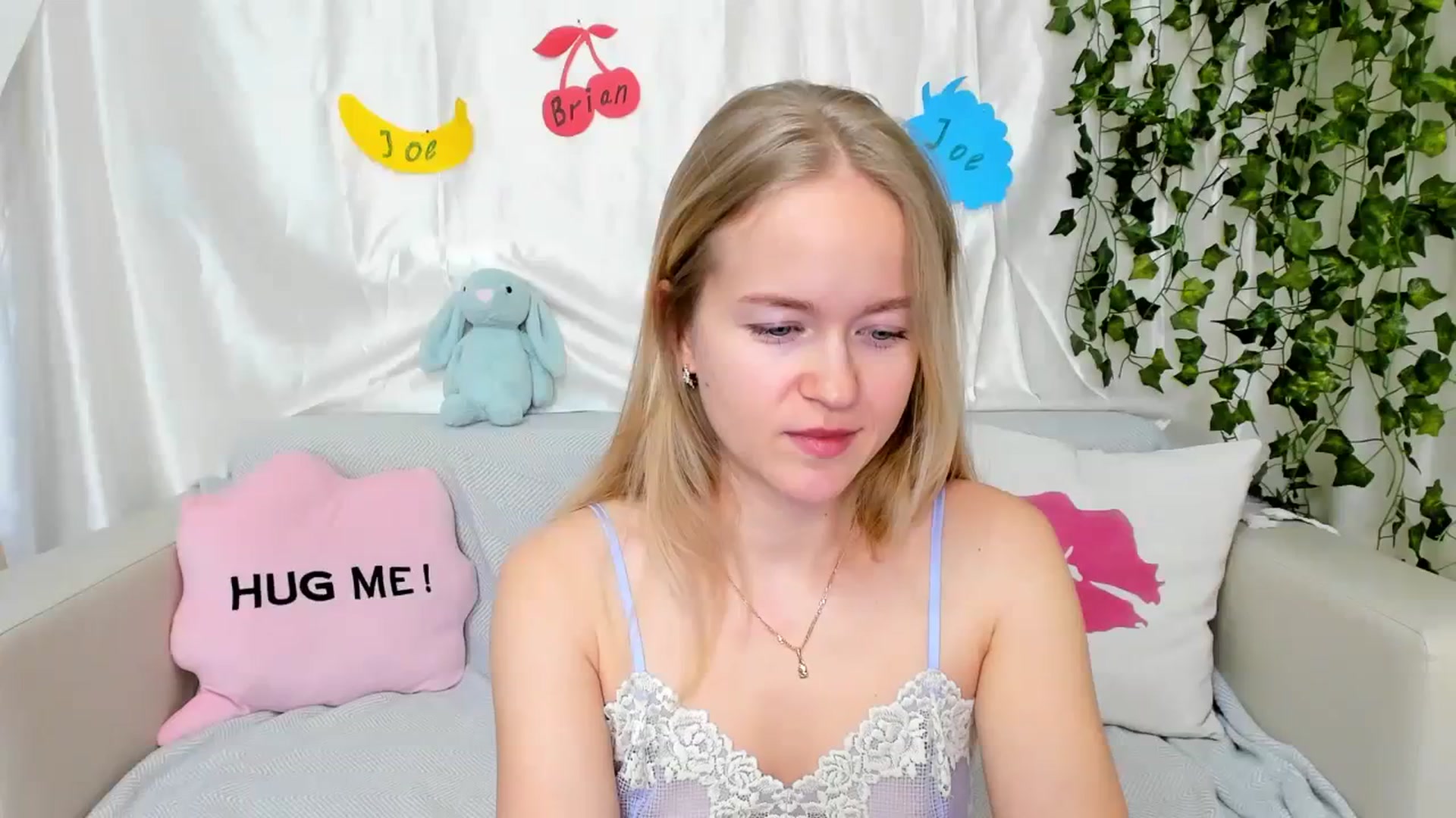 Gallery image thumbnail from Angel_Kristy's myfreecams stream on, 03/08/2024, 06:58 image 10 of 20