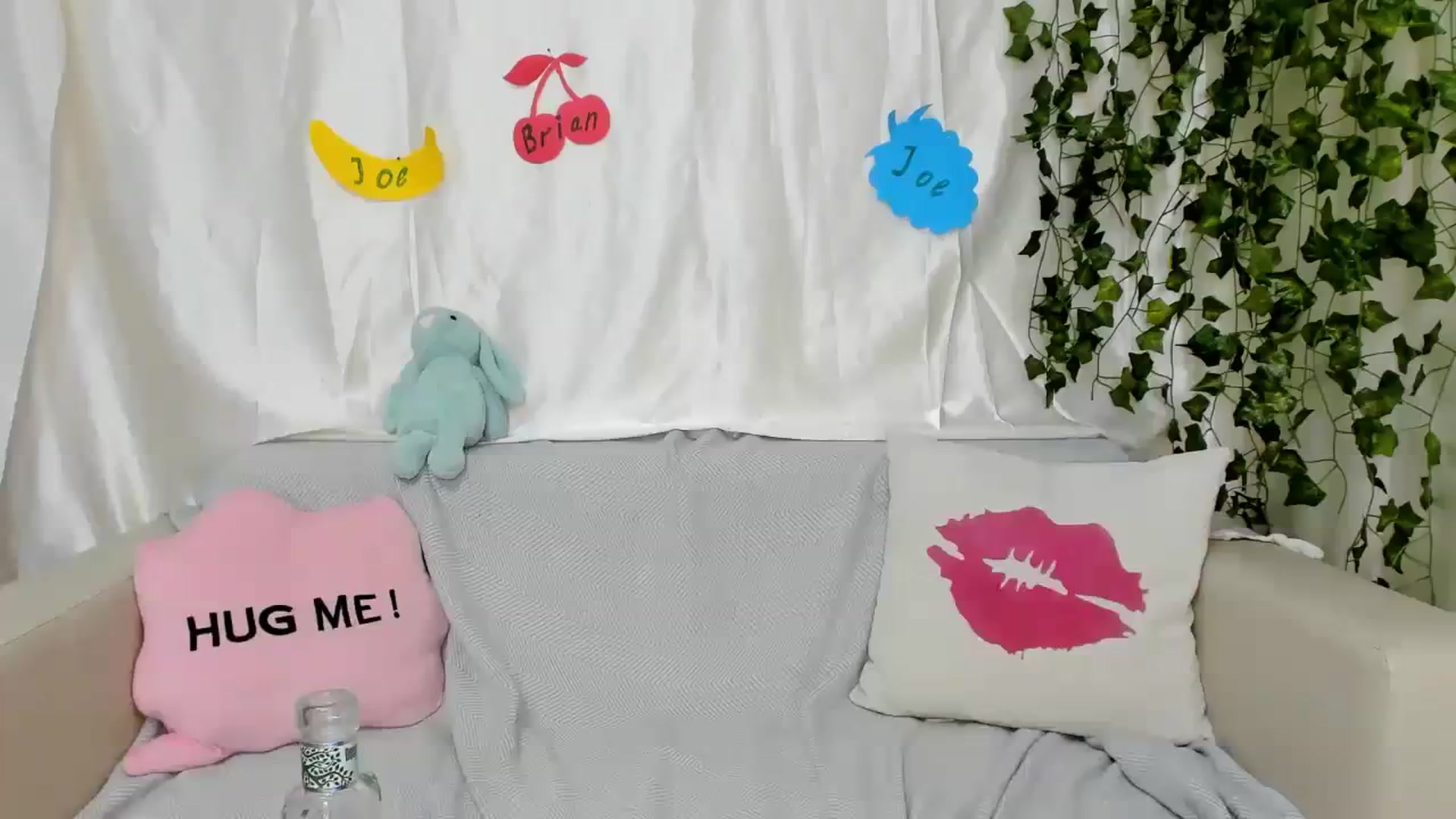 Gallery image thumbnail from Angel_Kristy's myfreecams stream on, 03/09/2024, 03:32 image 20 of 20