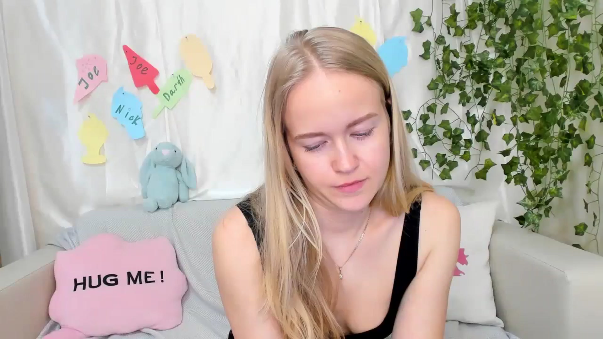 Gallery image thumbnail from Angel_Kristy's myfreecams stream on, 04/15/2024, 06:34 image 3 of 20