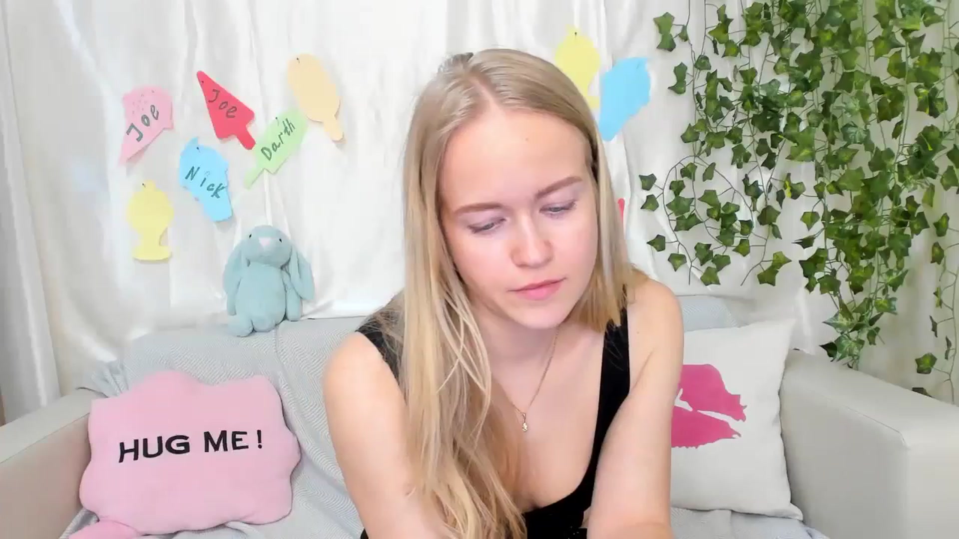 Gallery image thumbnail from Angel_Kristy's myfreecams stream on, 04/15/2024, 06:34 image 7 of 20