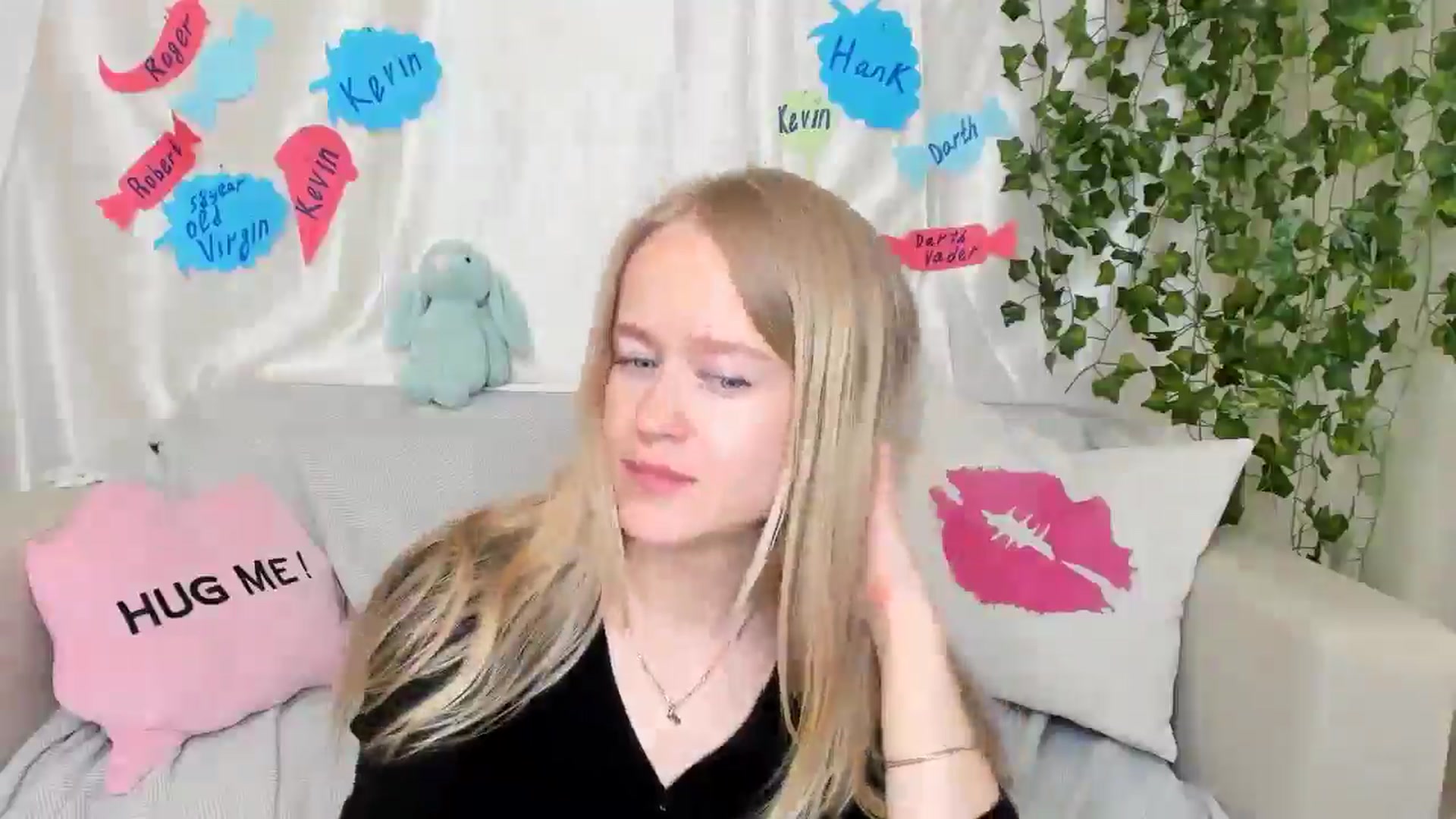 Gallery image thumbnail from Angel_Kristy's myfreecams stream on, 05/04/2024, 07:02 image 14 of 20