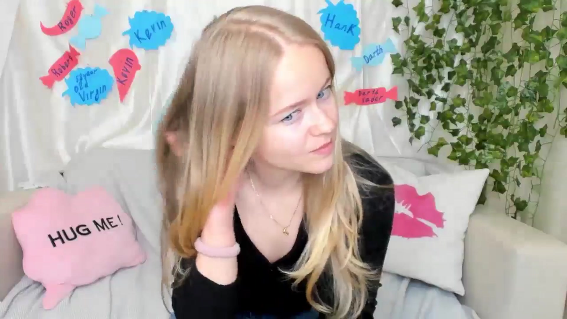 Gallery image thumbnail from Angel_Kristy's myfreecams stream on, 05/04/2024, 07:02 image 18 of 20