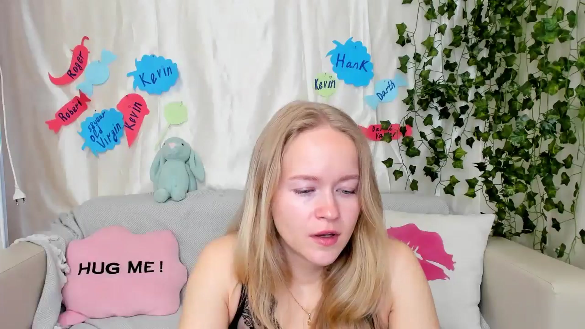 Gallery image thumbnail from Angel_Kristy's myfreecams stream on, 05/13/2024, 03:28 image 11 of 20