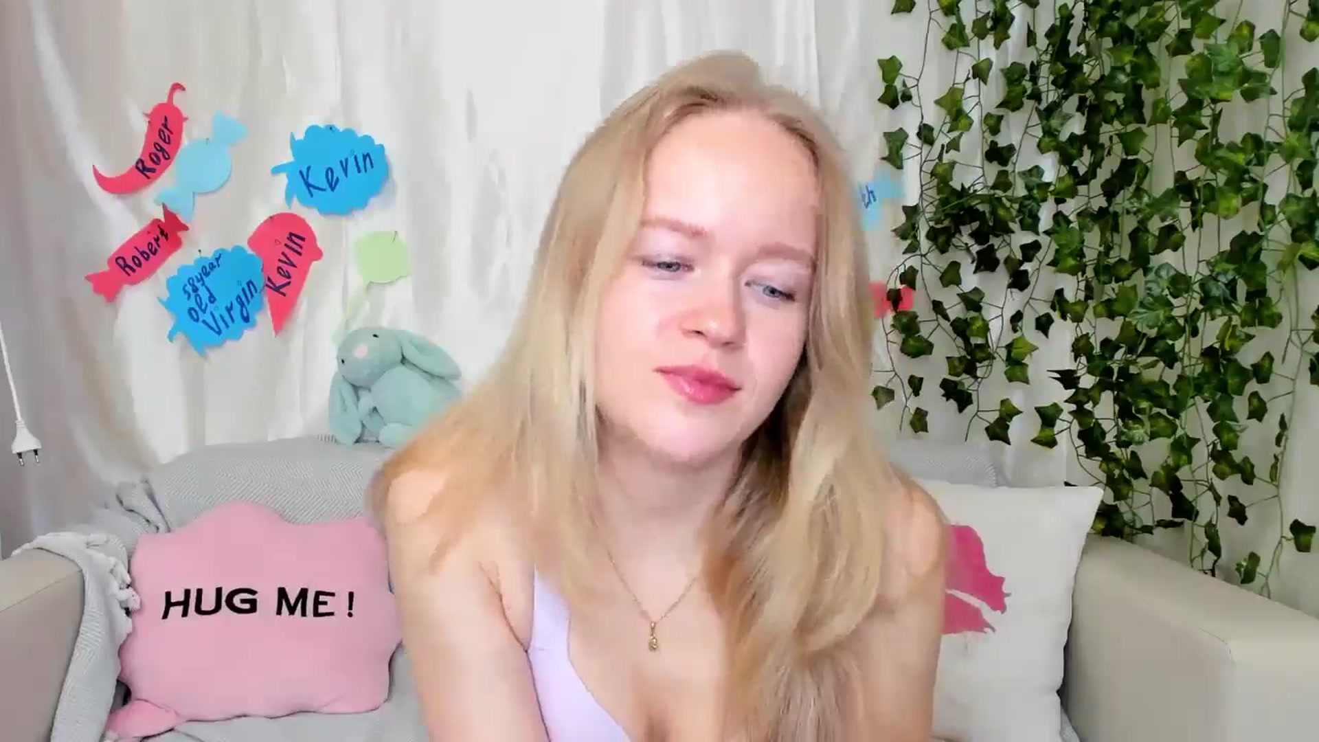 Gallery image thumbnail from Angel_Kristy's myfreecams stream on, 05/13/2024, 03:28 image 4 of 20