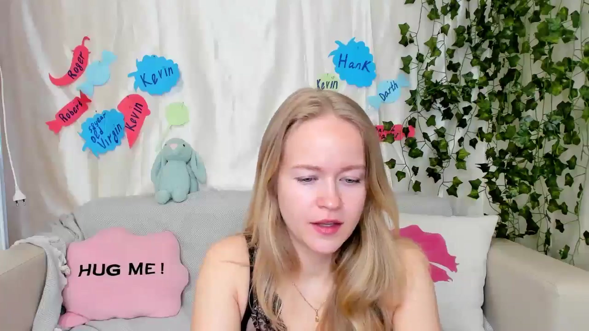 Gallery image thumbnail from Angel_Kristy's myfreecams stream on, 05/13/2024, 03:28 image 10 of 20