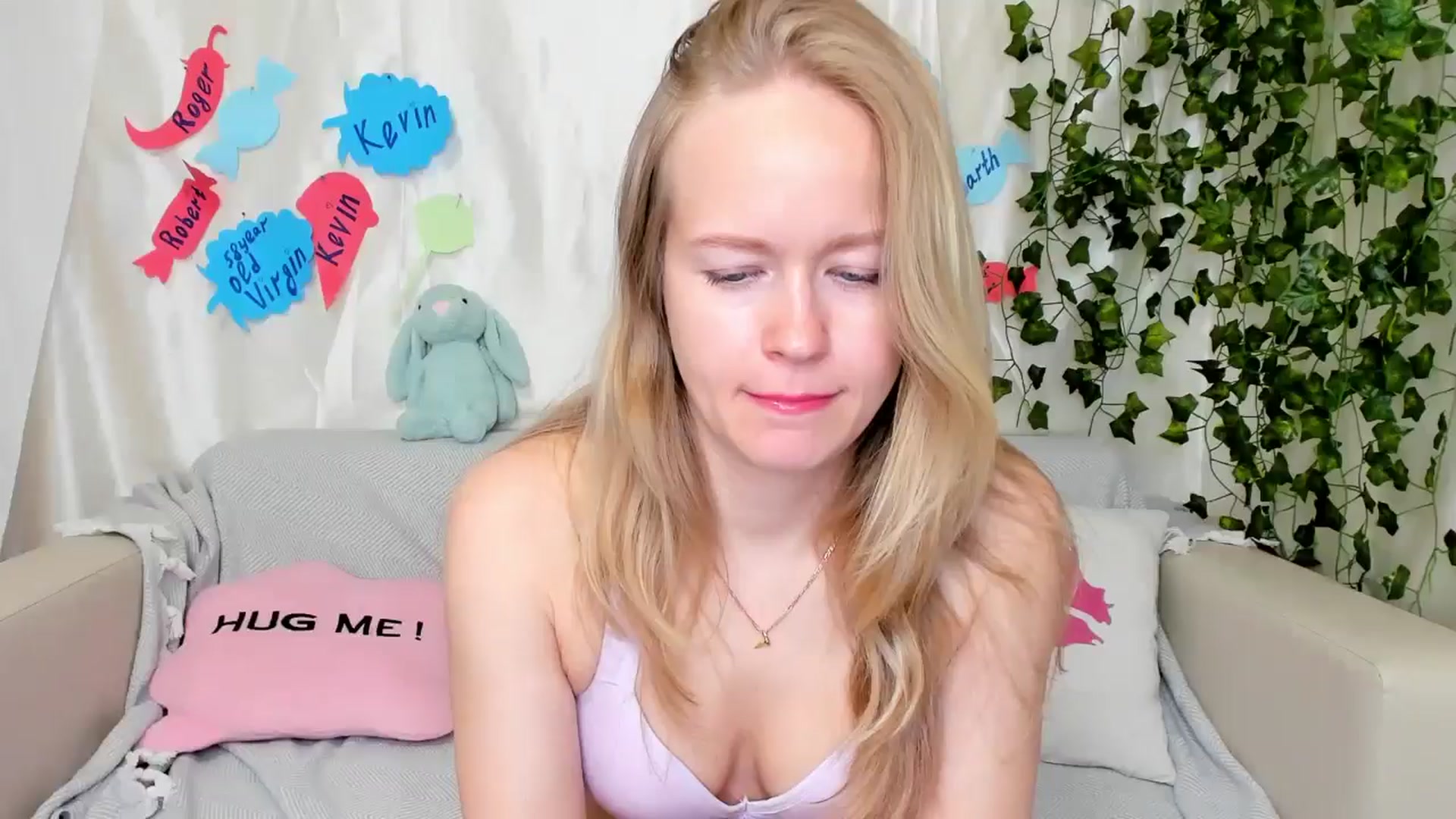 Gallery image thumbnail from Angel_Kristy's myfreecams stream on, 05/13/2024, 06:48 image 11 of 20