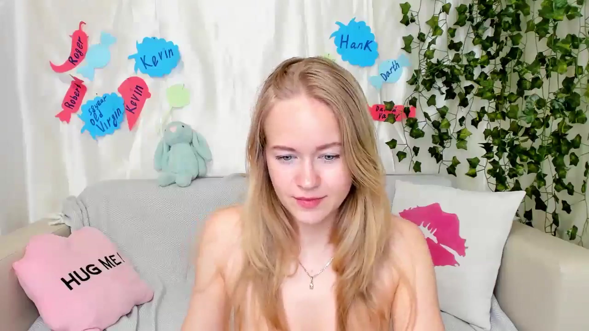 Gallery image thumbnail from Angel_Kristy's myfreecams stream on, 05/14/2024, 07:02 image 14 of 20