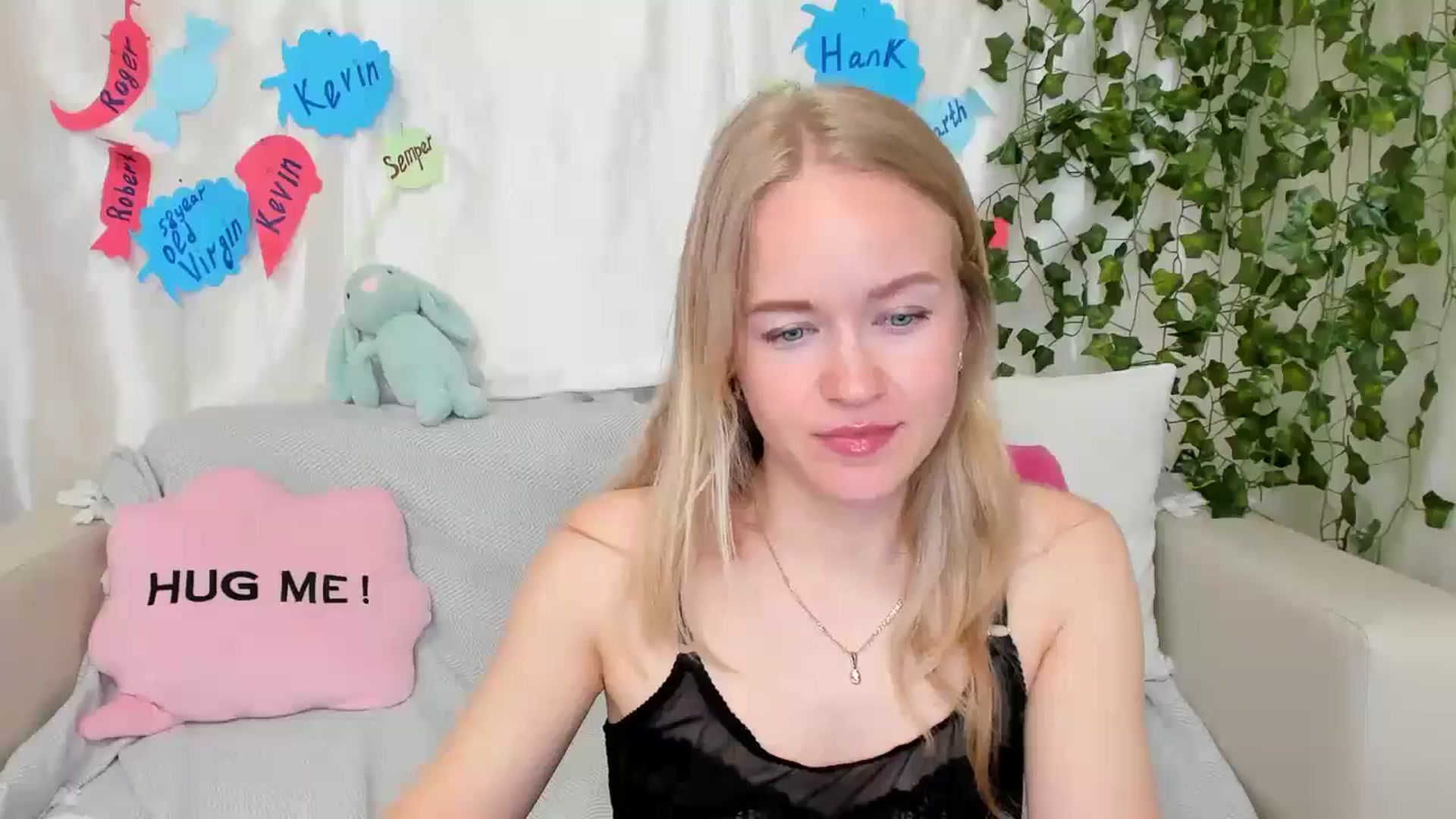 Gallery image thumbnail from Angel_Kristy's myfreecams stream on, 05/17/2024, 04:27 image 2 of 20