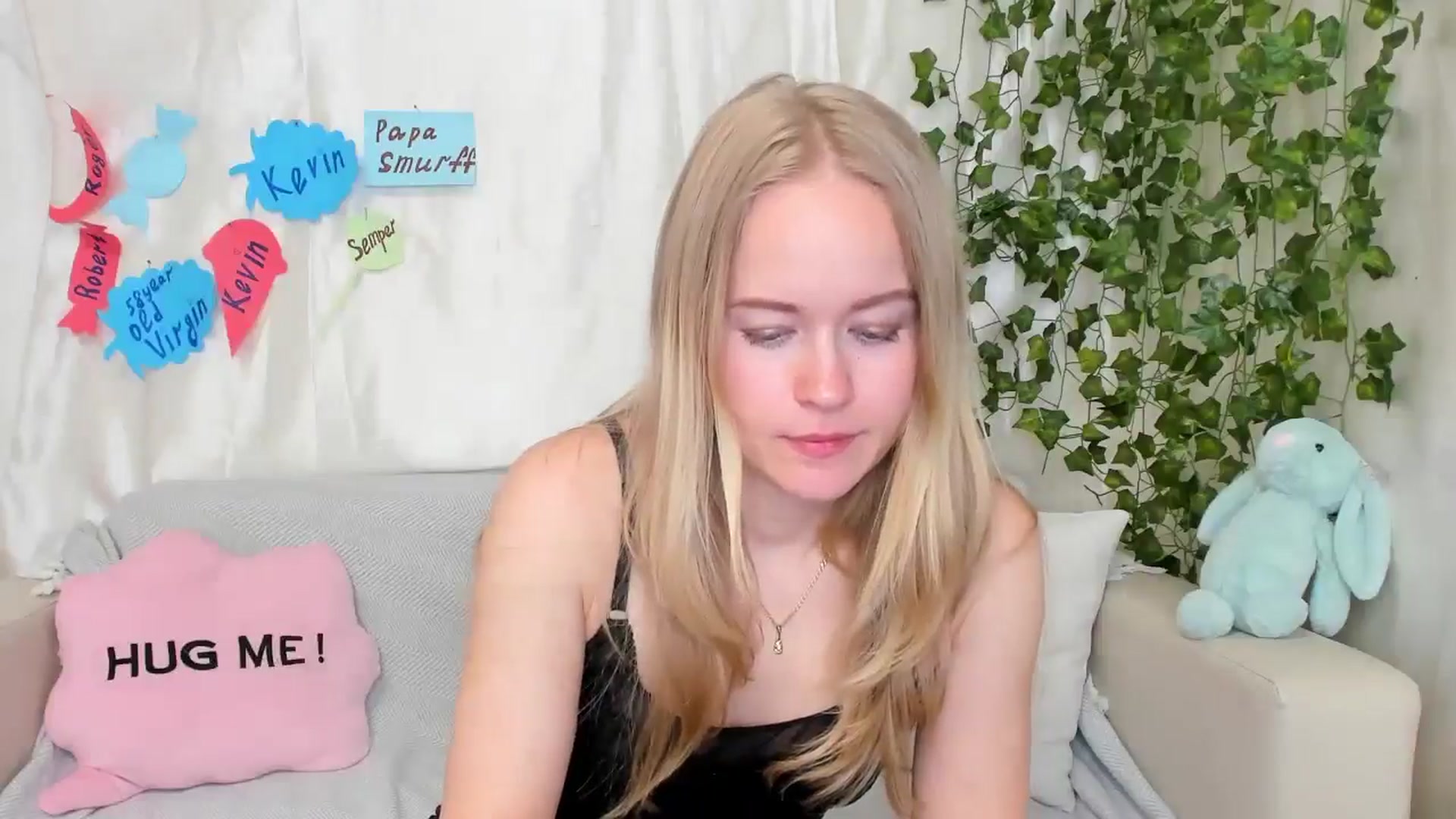 Gallery image thumbnail from Angel_Kristy's myfreecams stream on, 05/17/2024, 06:55 image 15 of 20