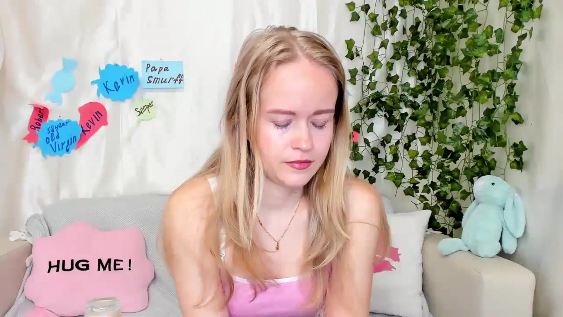 Gallery image thumbnail from Angel_Kristy's myfreecams stream on, 05/18/2024, 02:22 image 6 of 20