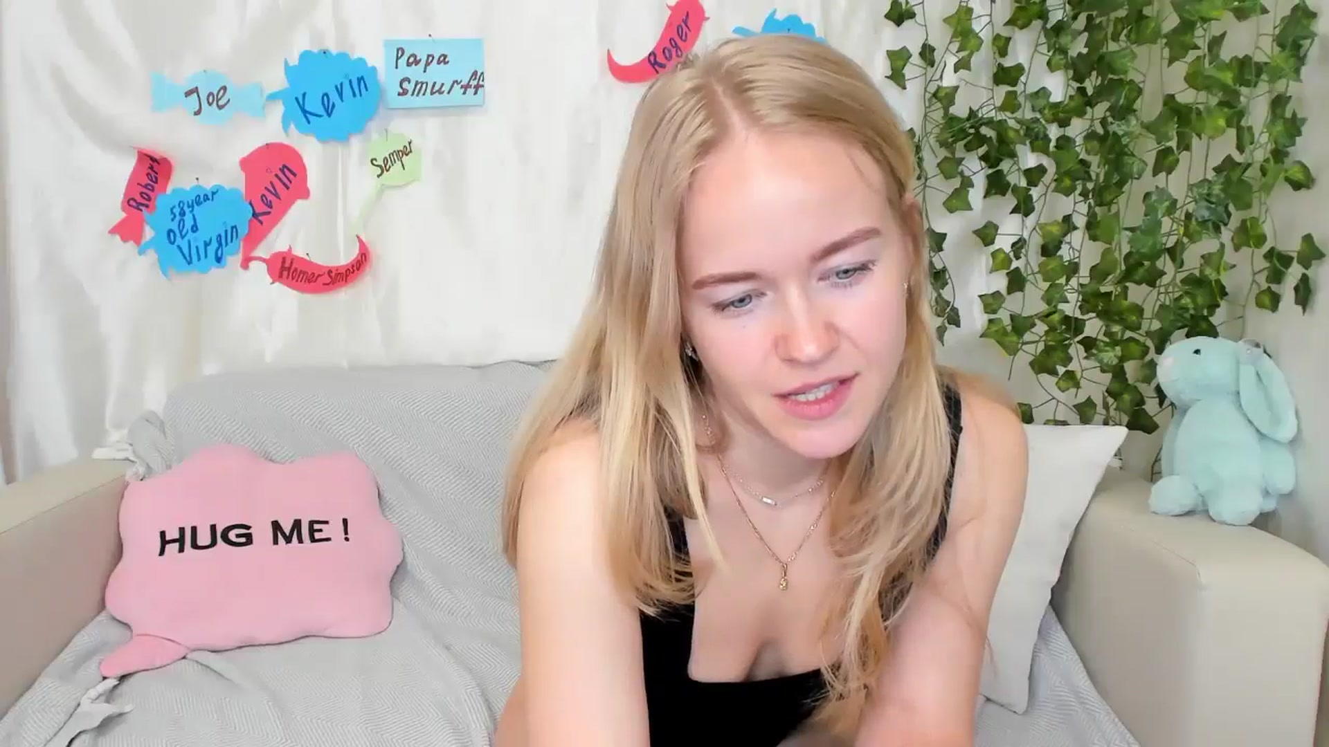 Gallery image thumbnail from Angel_Kristy's myfreecams stream on, 05/22/2024, 04:50 image 6 of 20