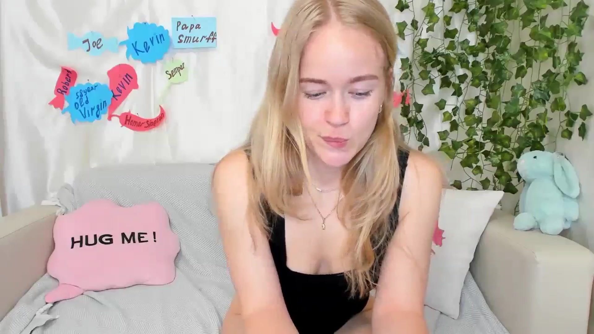 Gallery image thumbnail from Angel_Kristy's myfreecams stream on, 05/22/2024, 04:50 image 7 of 20
