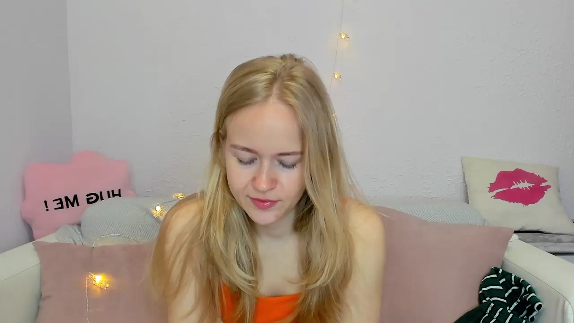 Gallery image thumbnail from Angel_Kristy's myfreecams stream on, 06/05/2024, 03:10 image 10 of 20