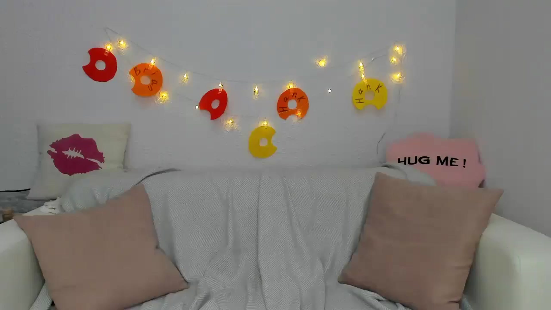 Gallery image thumbnail from Angel_Kristy's myfreecams stream on, 06/11/2024, 04:54 image 19 of 20