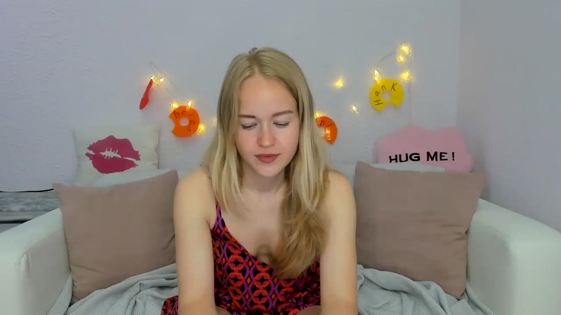 Gallery image thumbnail from Angel_Kristy's myfreecams stream on, 06/14/2024, 02:49 image 3 of 20