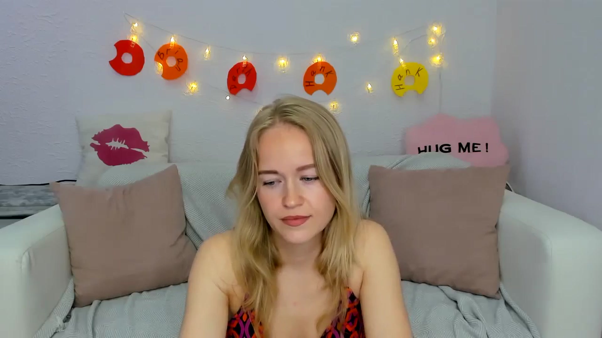 Gallery image thumbnail from Angel_Kristy's myfreecams stream on, 06/14/2024, 02:49 image 15 of 20