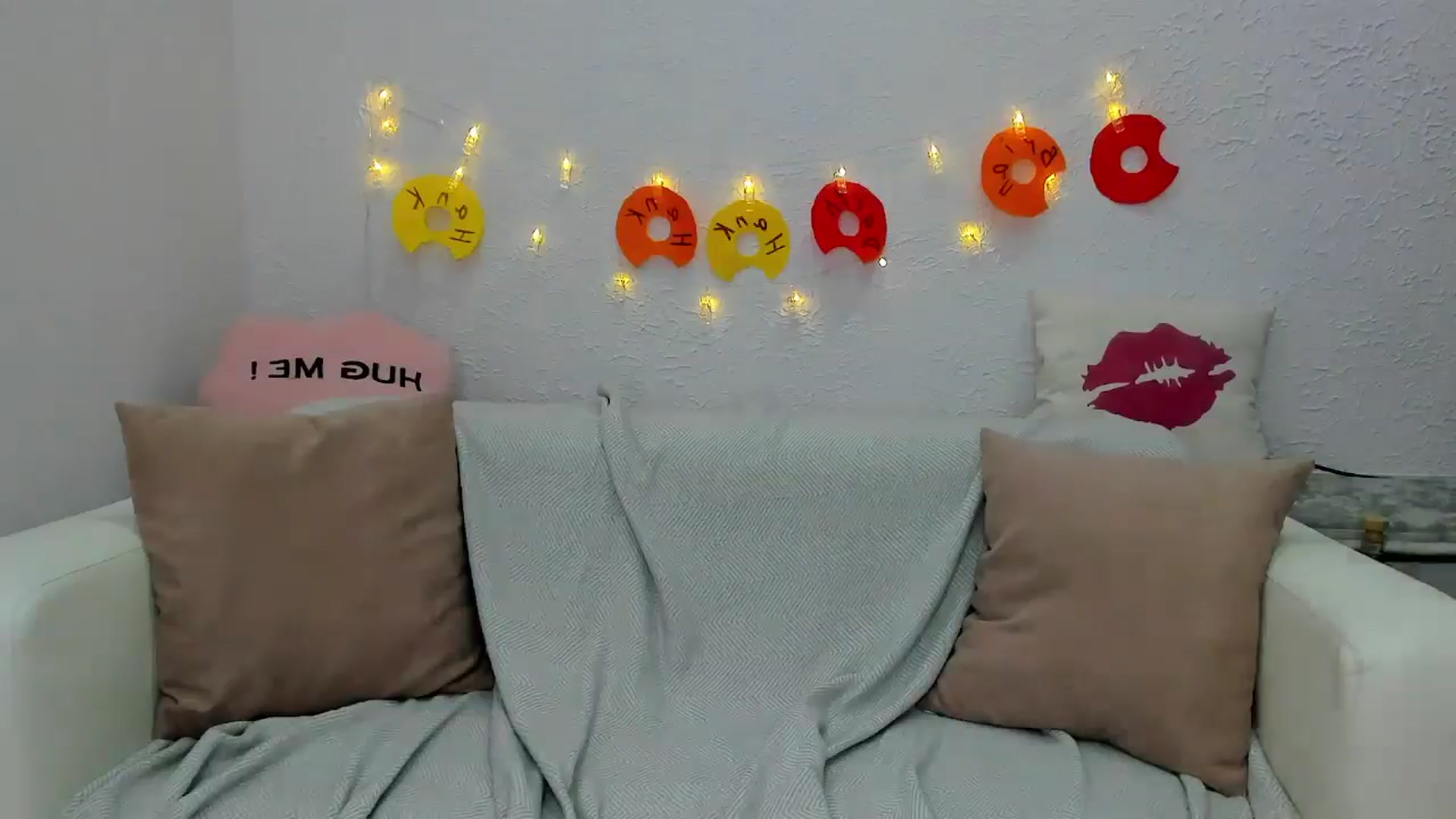 Gallery image thumbnail from Angel_Kristy's myfreecams stream on, 06/15/2024, 01:58 image 12 of 20