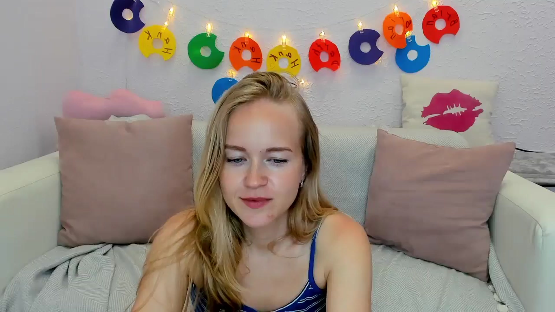 Gallery image thumbnail from Angel_Kristy's myfreecams stream on, 06/20/2024, 04:55 image 8 of 20