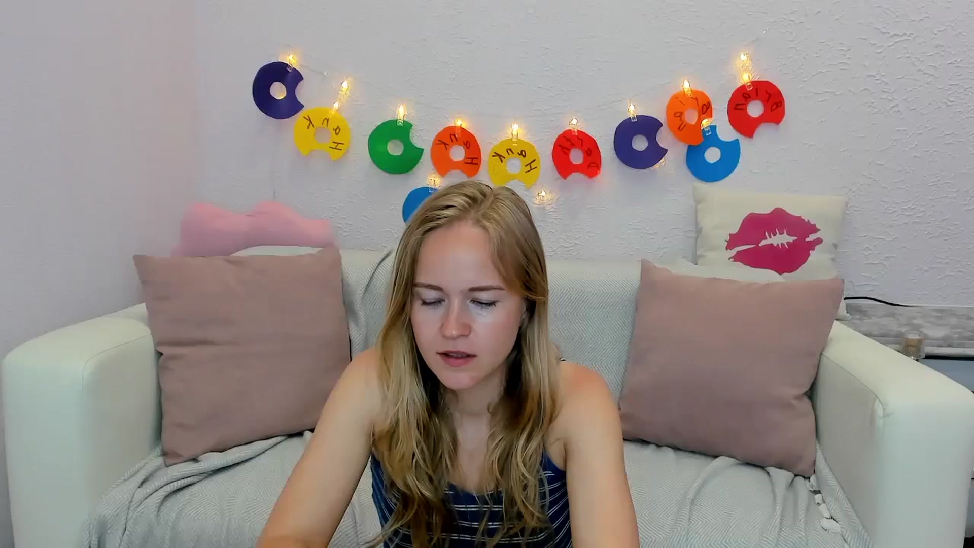 Gallery image thumbnail from Angel_Kristy's myfreecams stream on, 06/20/2024, 06:46 image 12 of 20