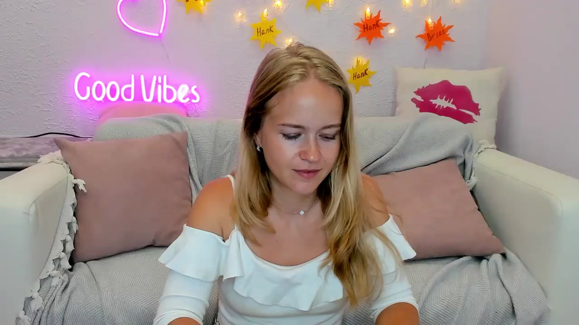 Gallery image thumbnail from Angel_Kristy's myfreecams stream on, 07/04/2024, 05:41 image 10 of 20