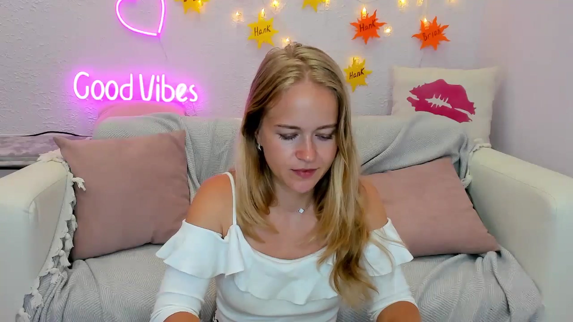 Gallery image thumbnail from Angel_Kristy's myfreecams stream on, 07/04/2024, 05:41 image 13 of 20