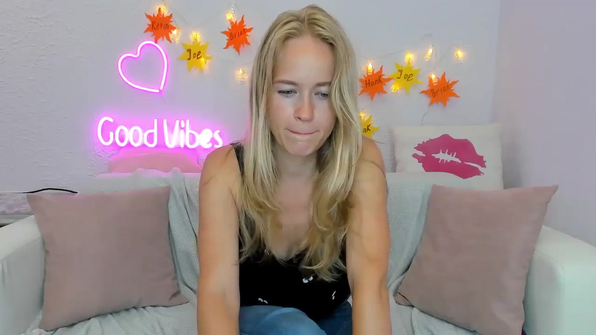 Gallery image thumbnail from Angel_Kristy's myfreecams stream on, 07/09/2024, 05:44 image 3 of 20