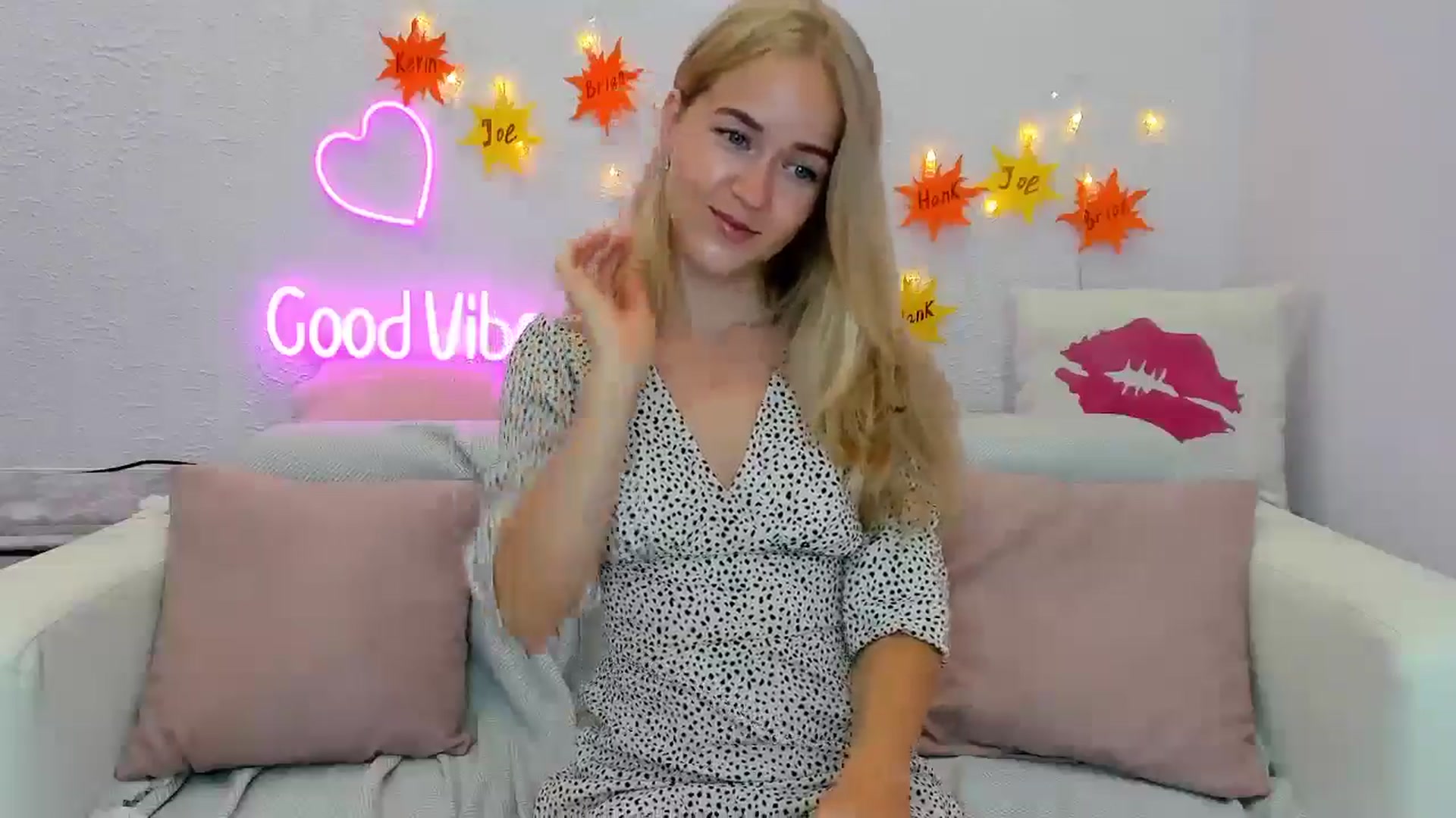 Gallery image thumbnail from Angel_Kristy's myfreecams stream on, 07/12/2024, 01:53 image 19 of 20