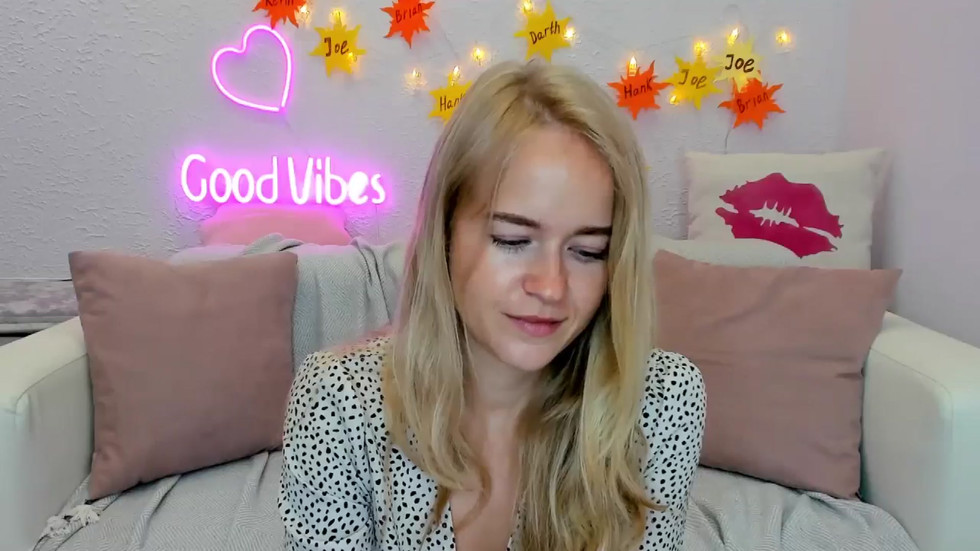Gallery image thumbnail from Angel_Kristy's myfreecams stream on, 07/12/2024, 03:12 image 3 of 20
