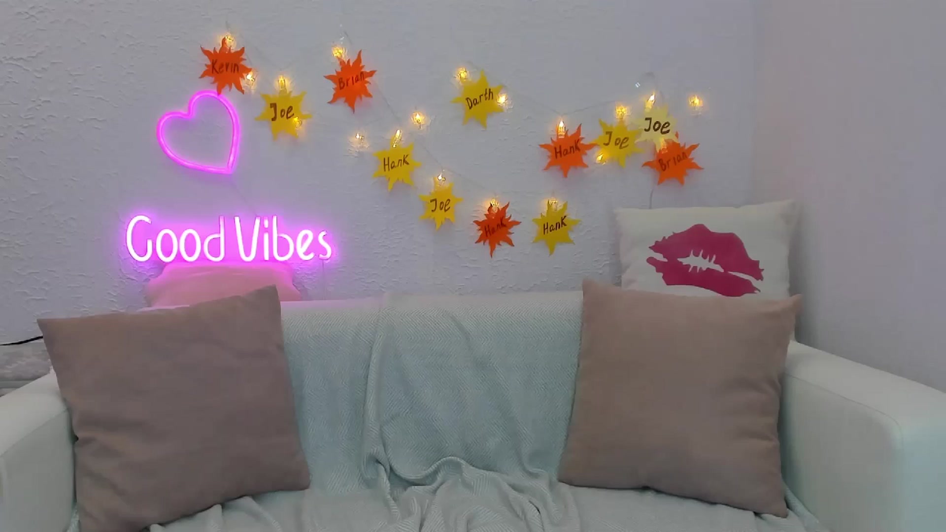 Gallery image thumbnail from Angel_Kristy's myfreecams stream on, 07/12/2024, 06:53 image 1 of 20