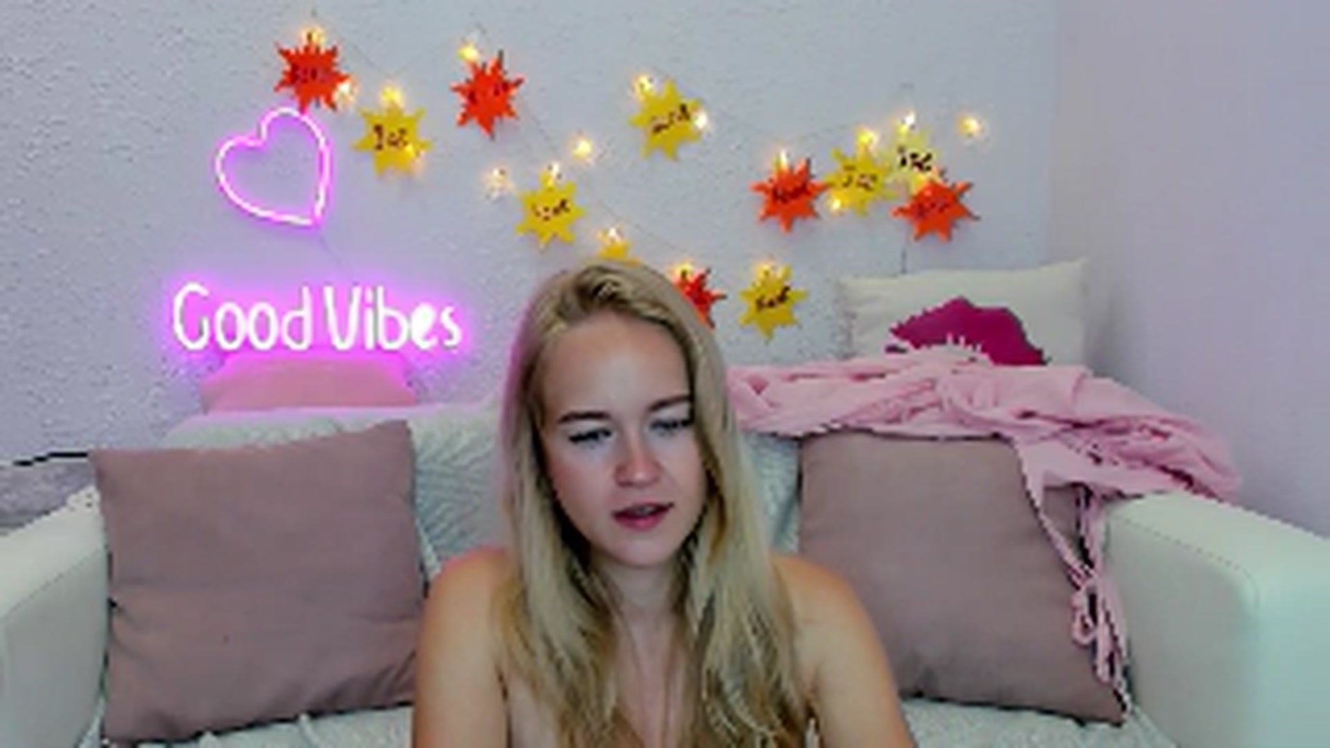 Gallery image thumbnail from Angel_Kristy's myfreecams stream on, 07/13/2024, 01:46 image 15 of 20