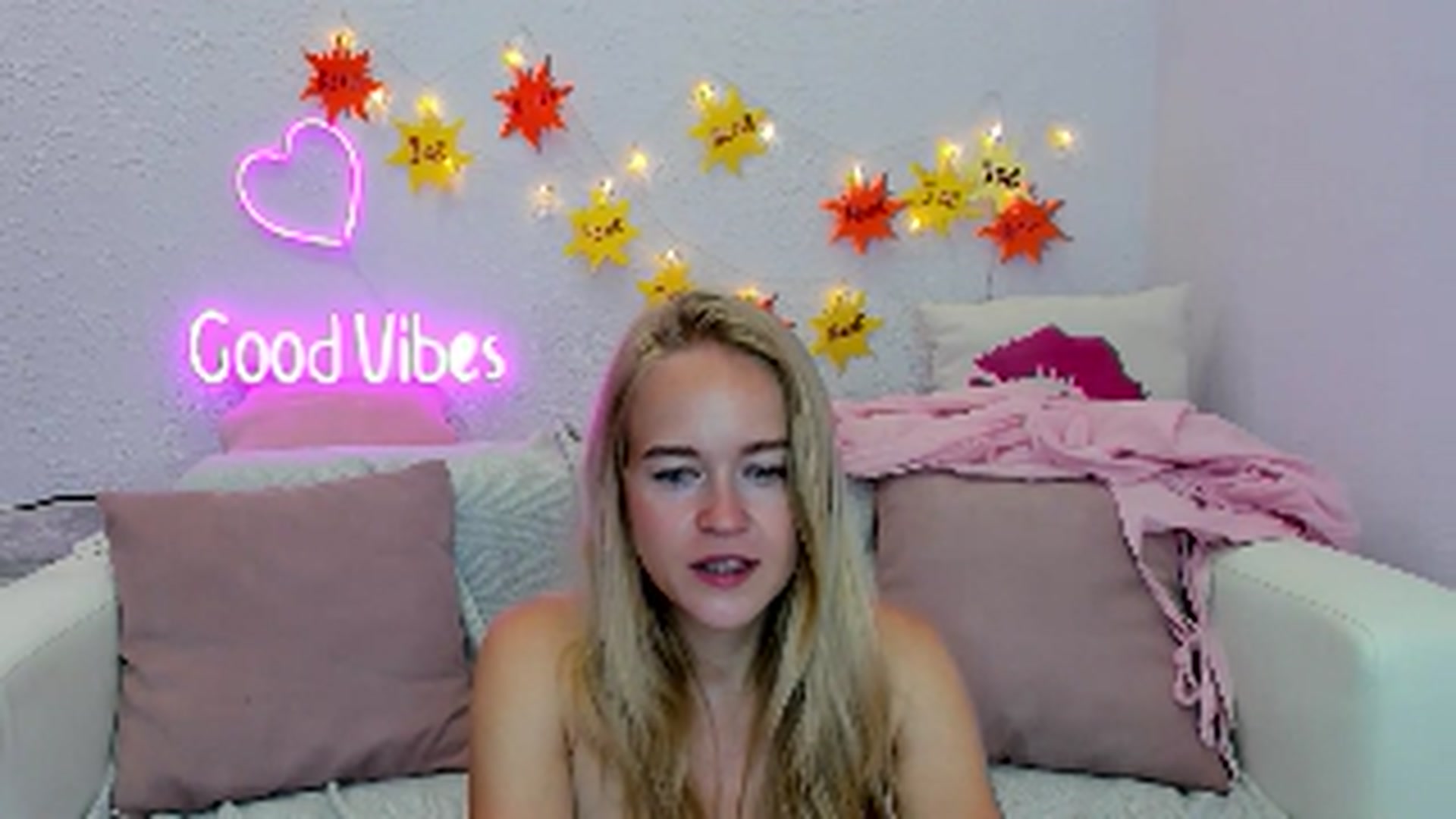 Gallery image thumbnail from Angel_Kristy's myfreecams stream on, 07/13/2024, 01:46 image 16 of 20