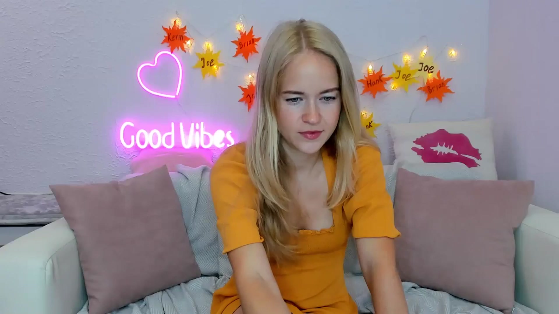 Gallery image thumbnail from Angel_Kristy's myfreecams stream on, 07/14/2024, 01:55 image 2 of 20