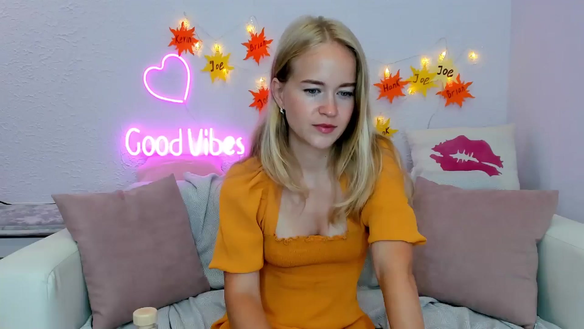 Gallery image thumbnail from Angel_Kristy's myfreecams stream on, 07/14/2024, 01:55 image 19 of 20