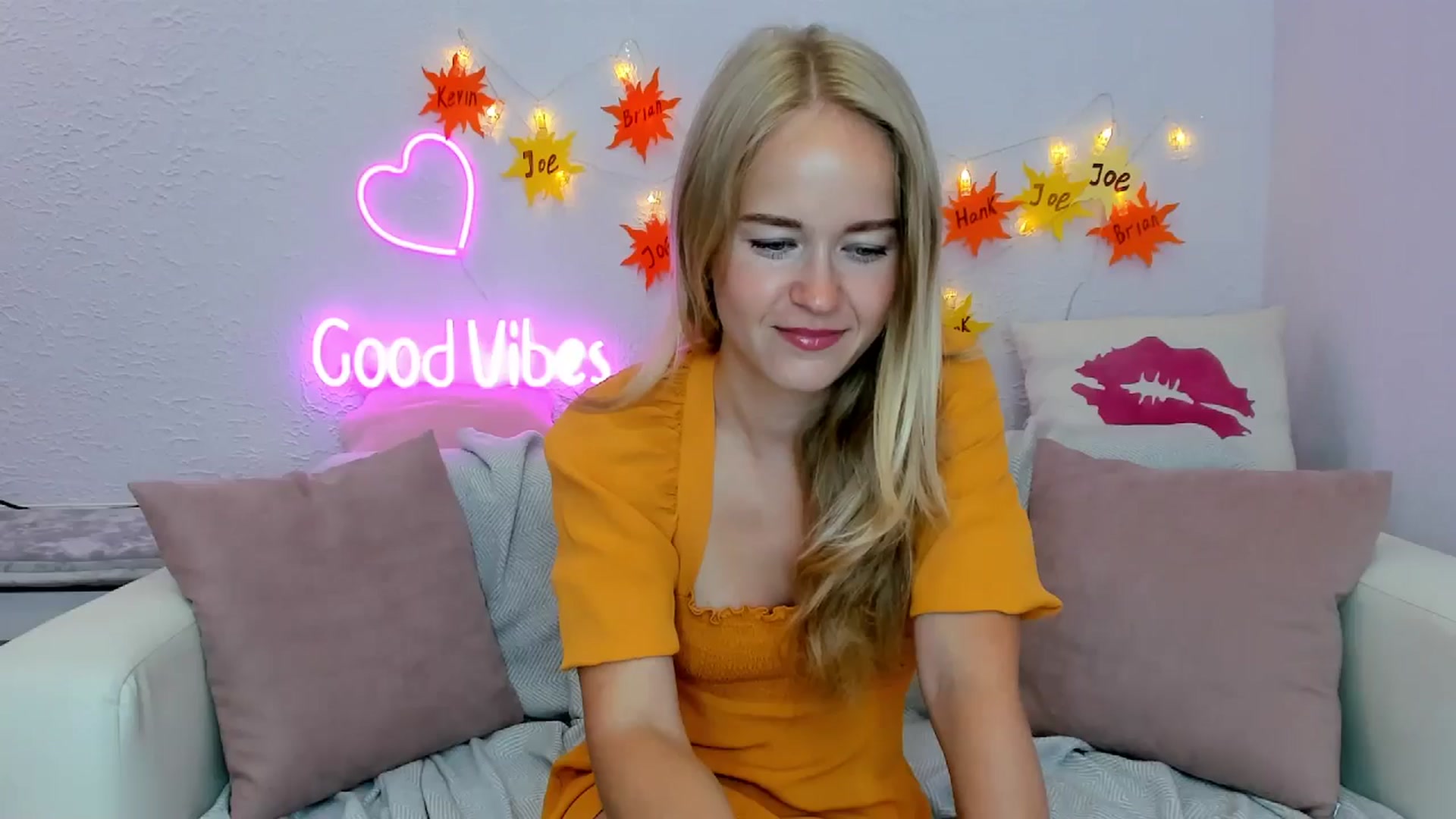 Gallery image thumbnail from Angel_Kristy's myfreecams stream on, 07/14/2024, 01:55 image 6 of 20