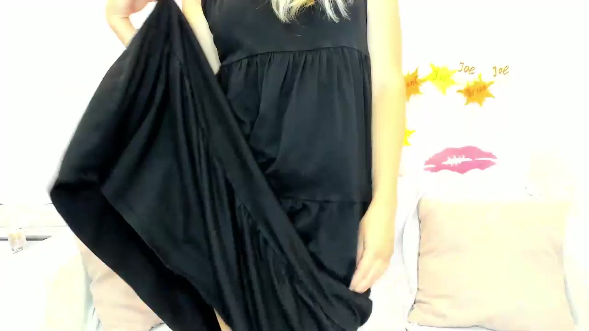 Gallery image thumbnail from Angel_Kristy's myfreecams stream on, 07/17/2024, 06:55 image 8 of 20