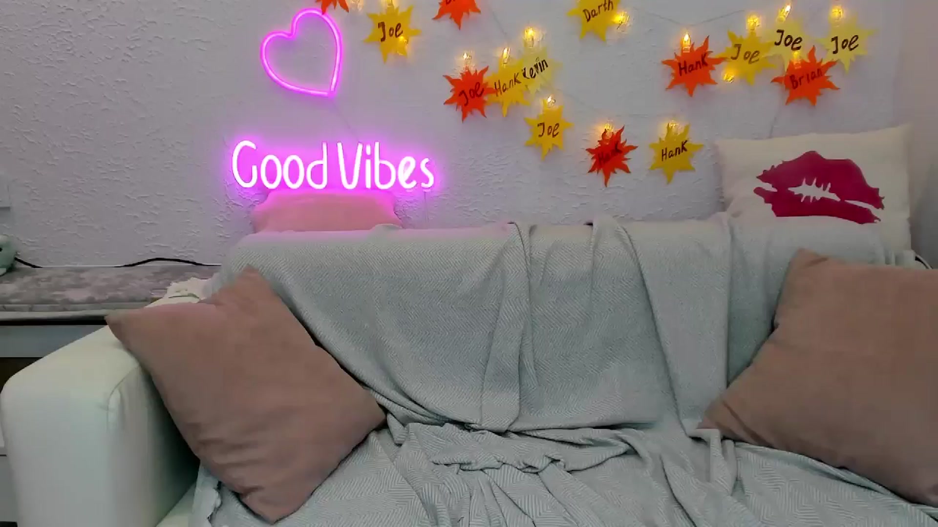 Gallery image thumbnail from Angel_Kristy's myfreecams stream on, 07/18/2024, 06:02 image 15 of 20