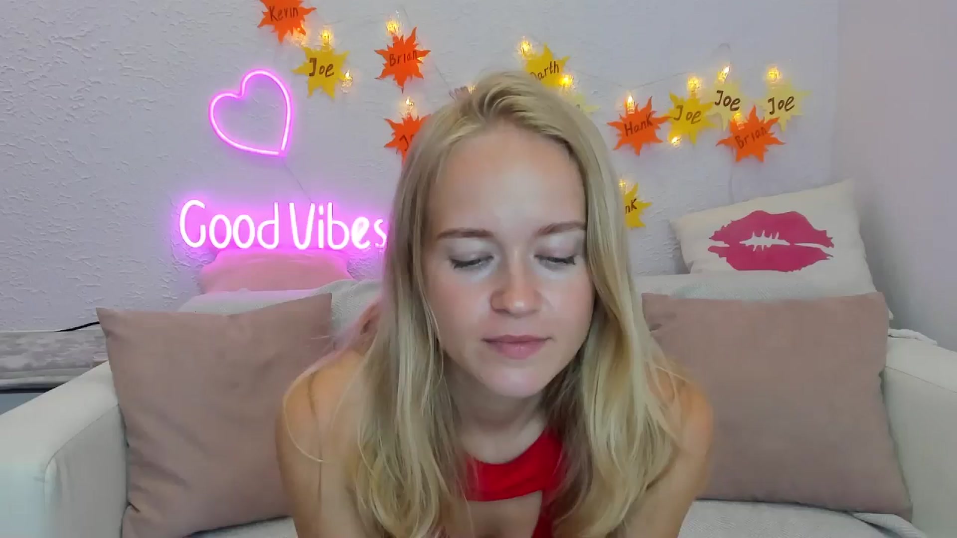 Gallery image thumbnail from Angel_Kristy's myfreecams stream on, 07/22/2024, 04:09 image 15 of 20