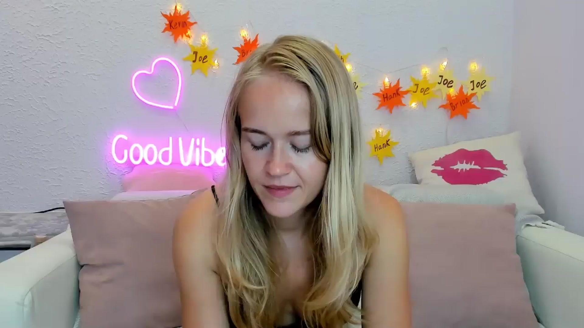 Gallery image thumbnail from Angel_Kristy's myfreecams stream on, 07/22/2024, 07:04 image 5 of 20