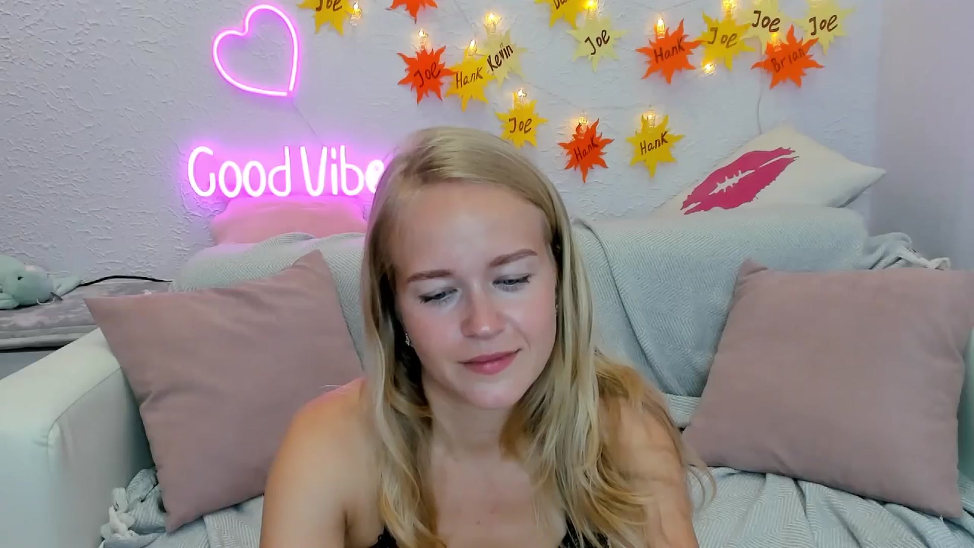 Gallery image thumbnail from Angel_Kristy's myfreecams stream on, 07/23/2024, 02:46 image 18 of 20