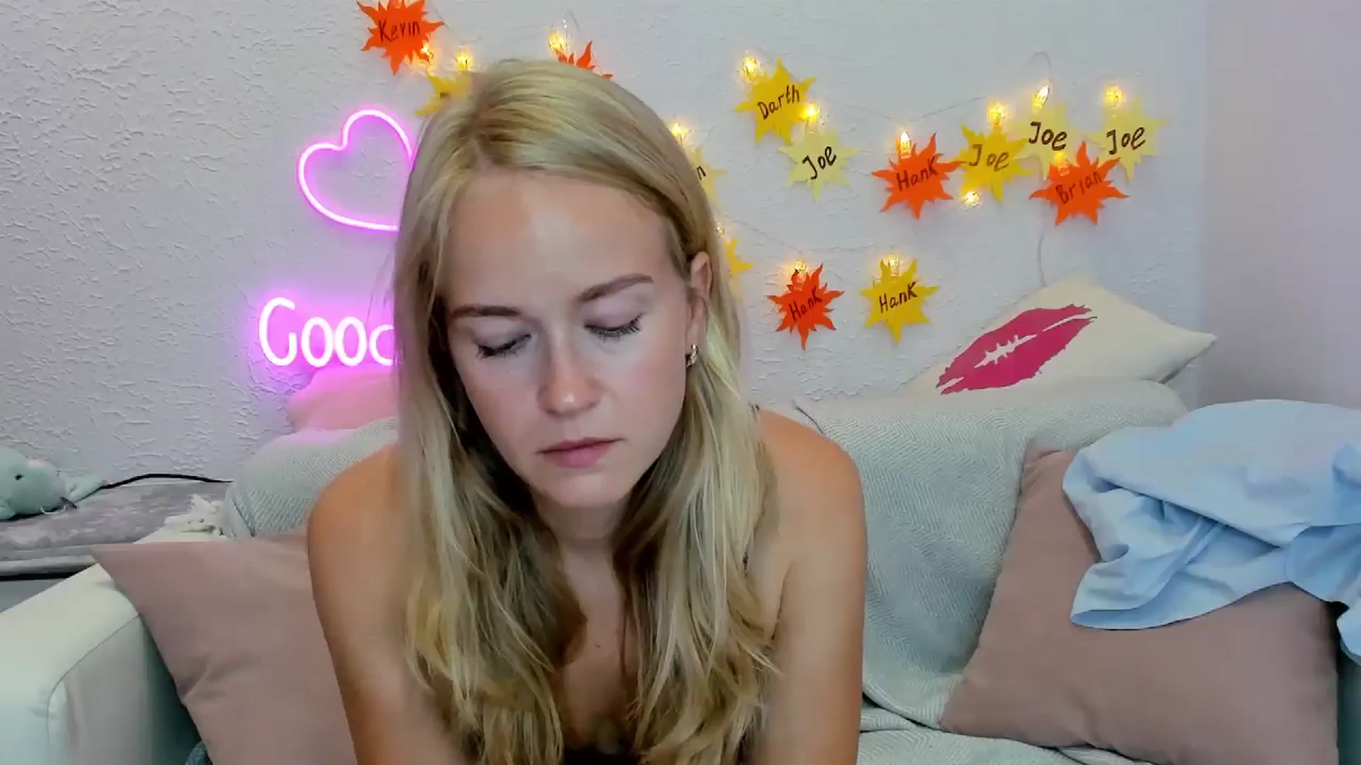 Gallery image thumbnail from Angel_Kristy's myfreecams stream on, 07/23/2024, 04:36 image 6 of 20