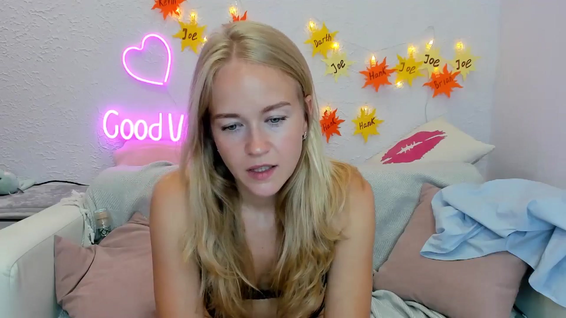 Gallery image thumbnail from Angel_Kristy's myfreecams stream on, 07/23/2024, 04:36 image 17 of 20