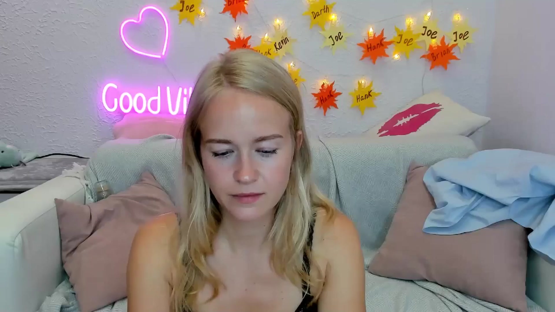 Gallery image thumbnail from Angel_Kristy's myfreecams stream on, 07/23/2024, 04:36 image 11 of 20