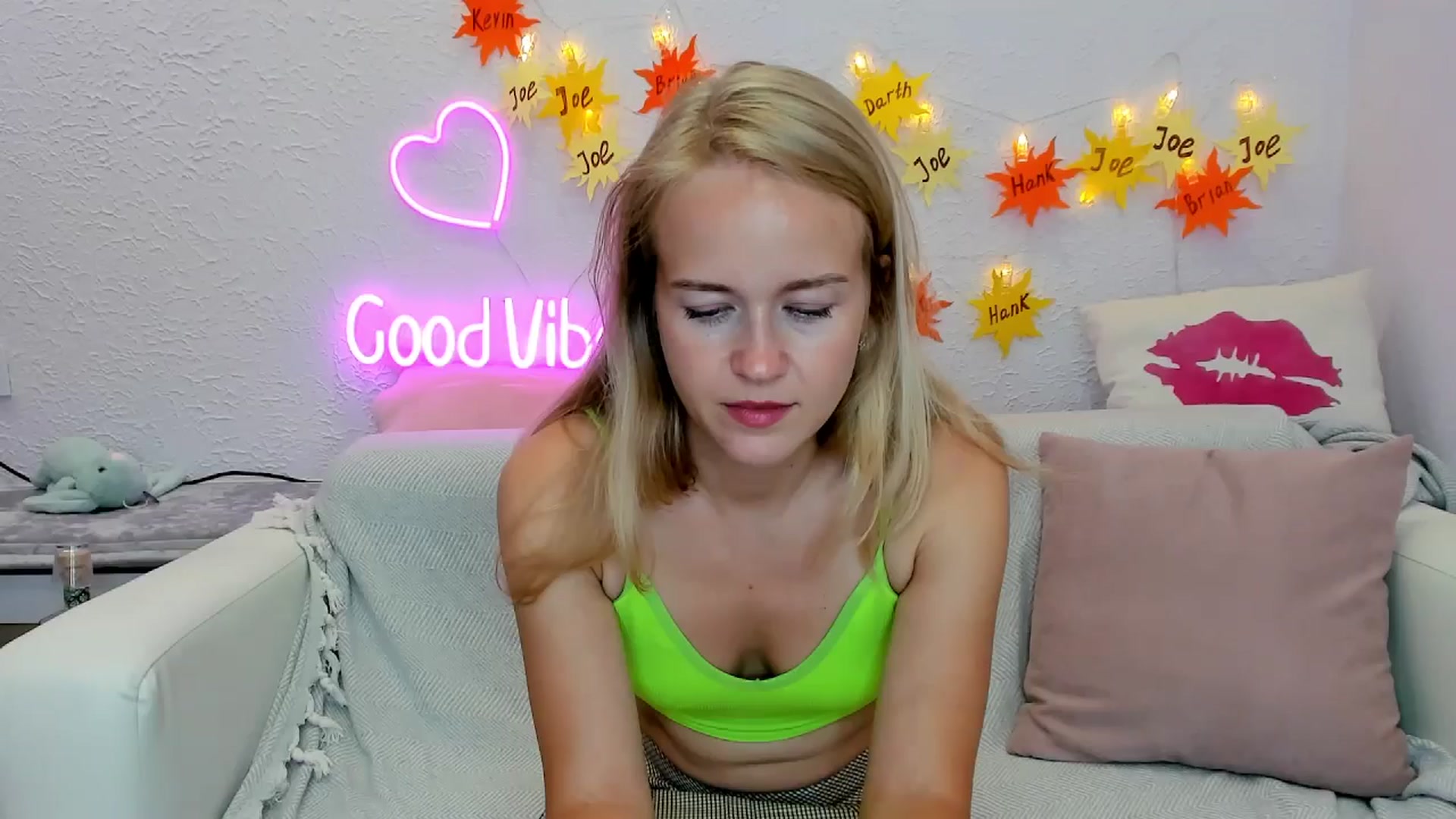 Gallery image thumbnail from Angel_Kristy's myfreecams stream on, 07/26/2024, 05:51 image 14 of 20